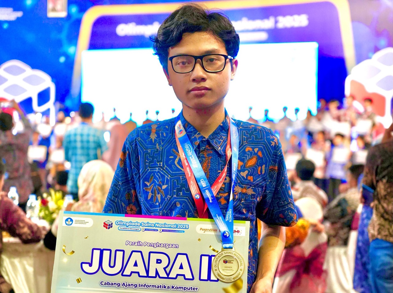 Farisi Achmad Al Banna, Silver Medalist OSN 2025 🥈